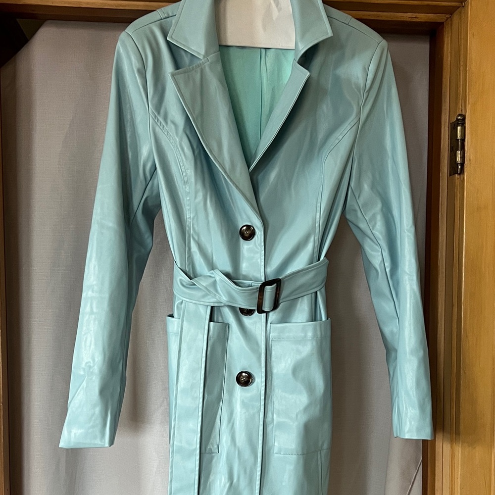 Elegant Women's Blue Trench Coat